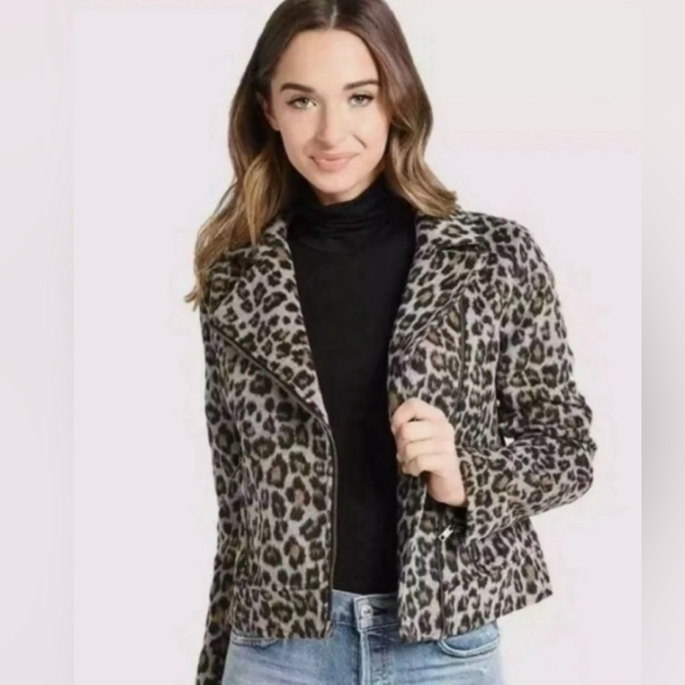 Cupcakes and Cashmere Margaux Leopard Print Moto Jacket